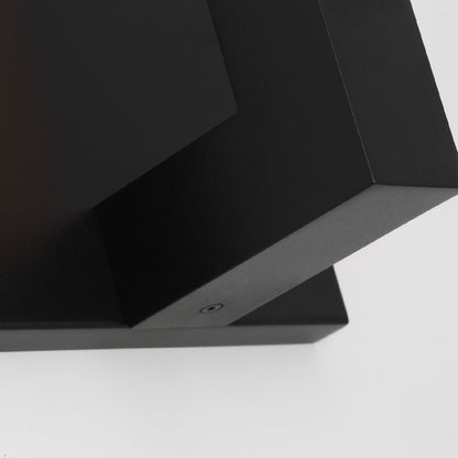Stagger Outdoor LED Wall Light in Detail.