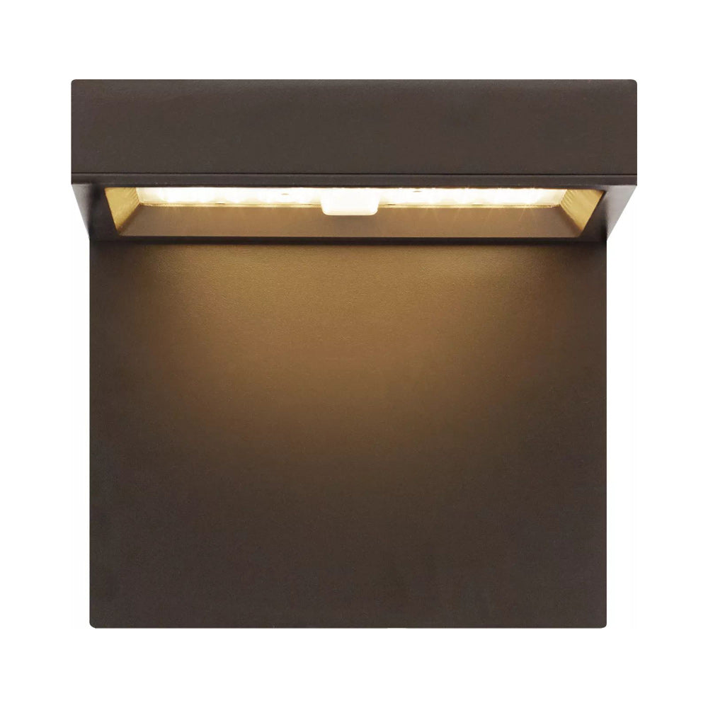 Taag Outdoor LED Wall Light in Detail.