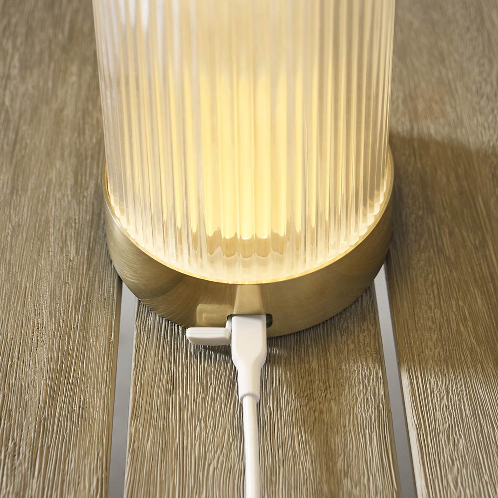 Tawa LED Table Lamp in Detail.