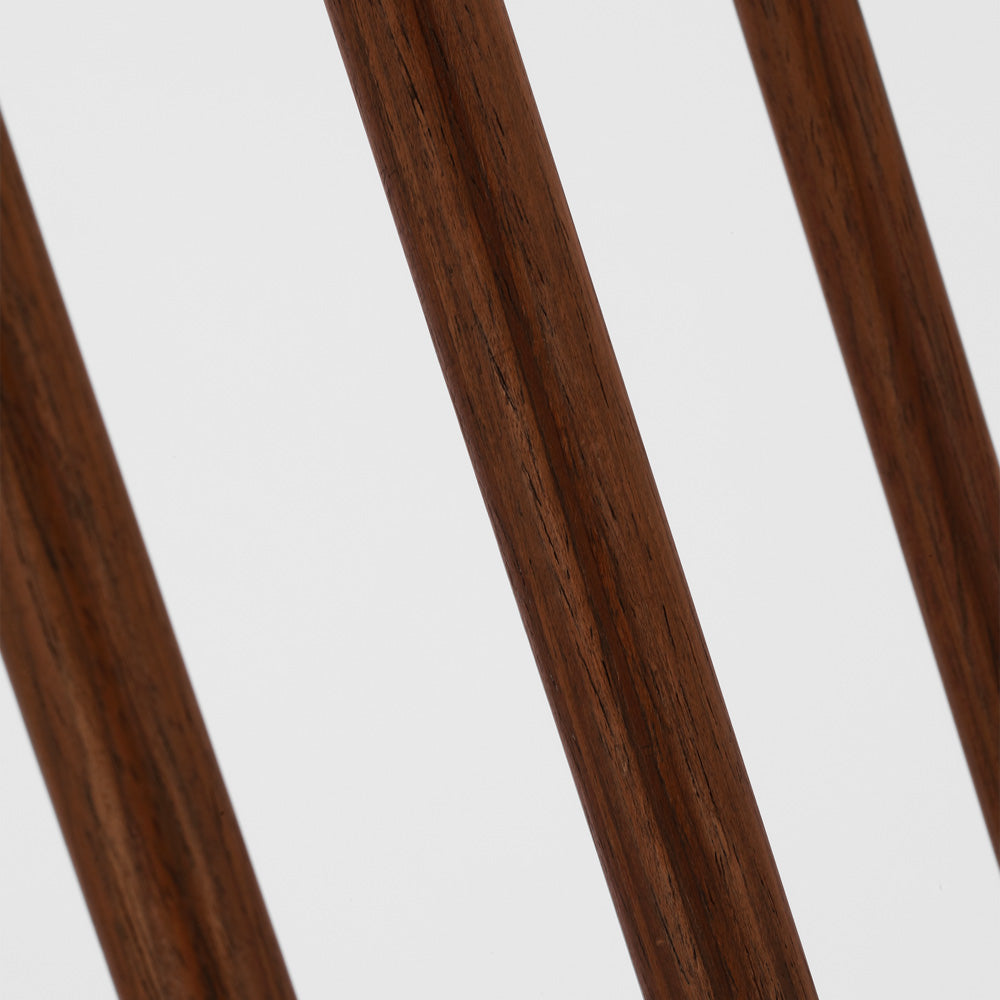 Alda Floor Lamp in Detail.