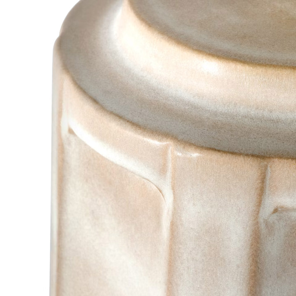 Altamira Table Lamp in Detail.