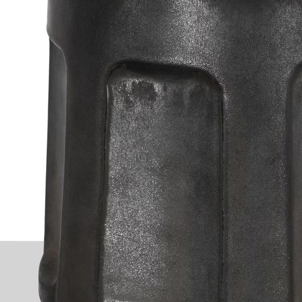 Altamira Table Lamp in Detail.