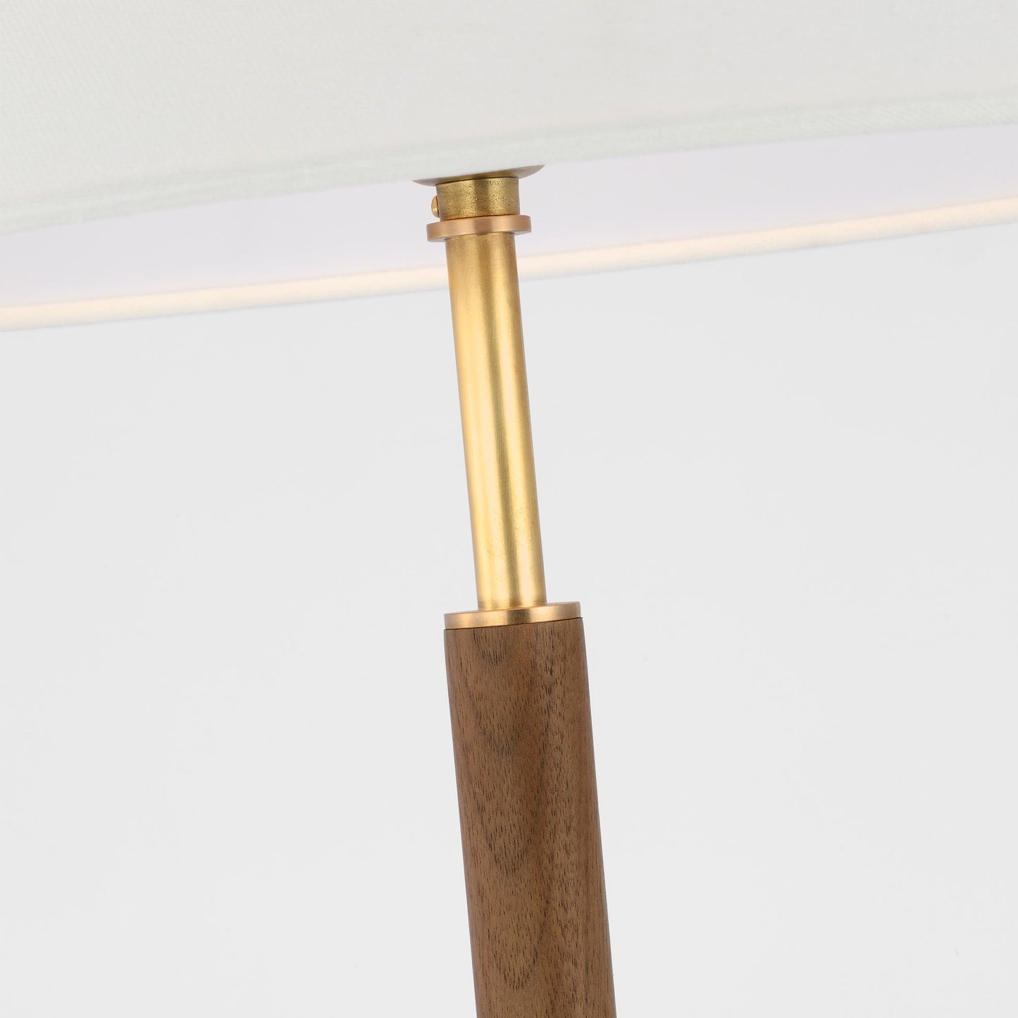 Amaya Table Lamp in Detail.