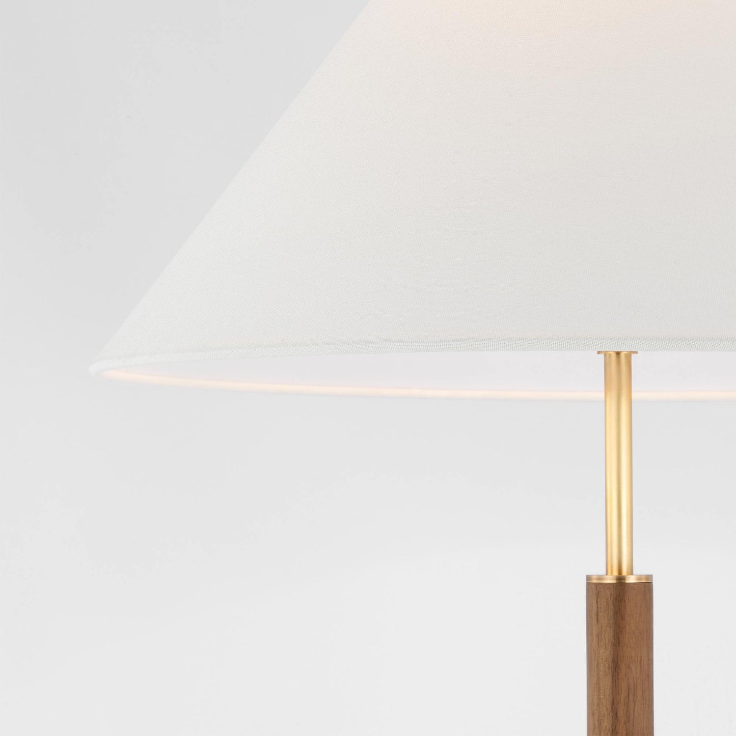 Amaya Table Lamp in Detail.