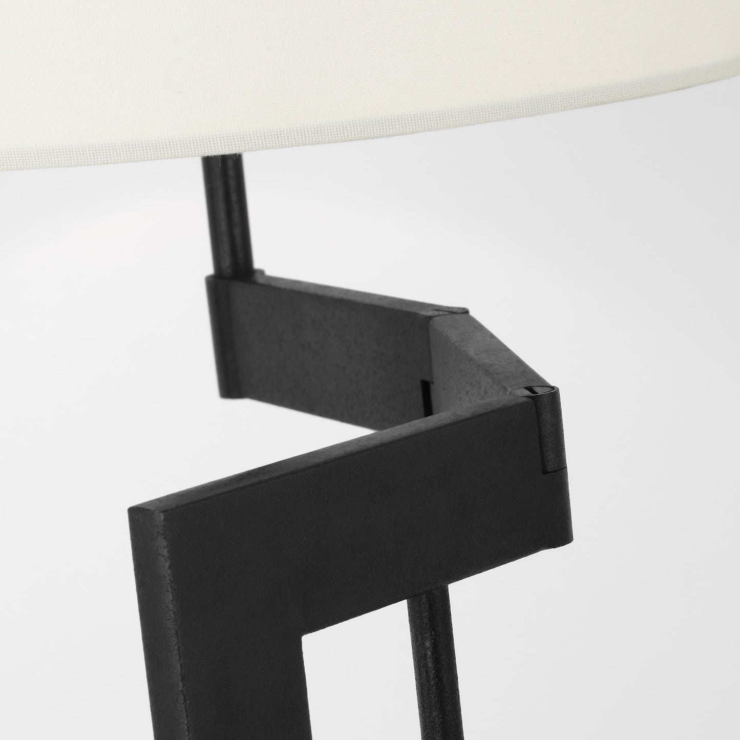Amell Table Lamp in Detail.