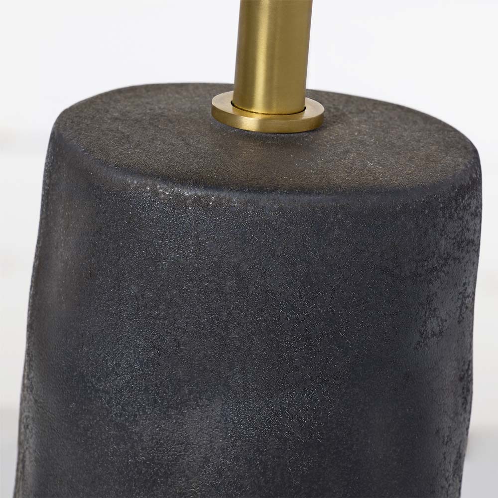 Armato Table Lamp in Detail.