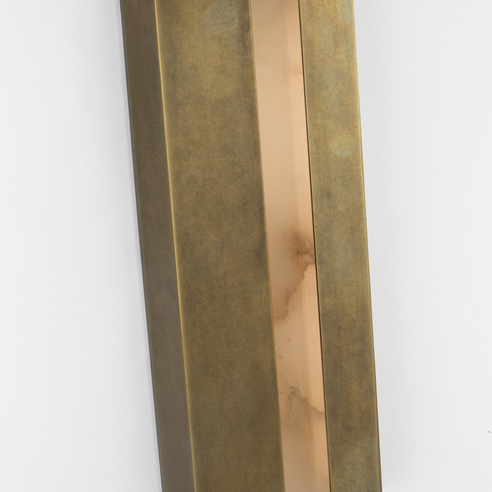 Austera LED Wall Light in Detail.