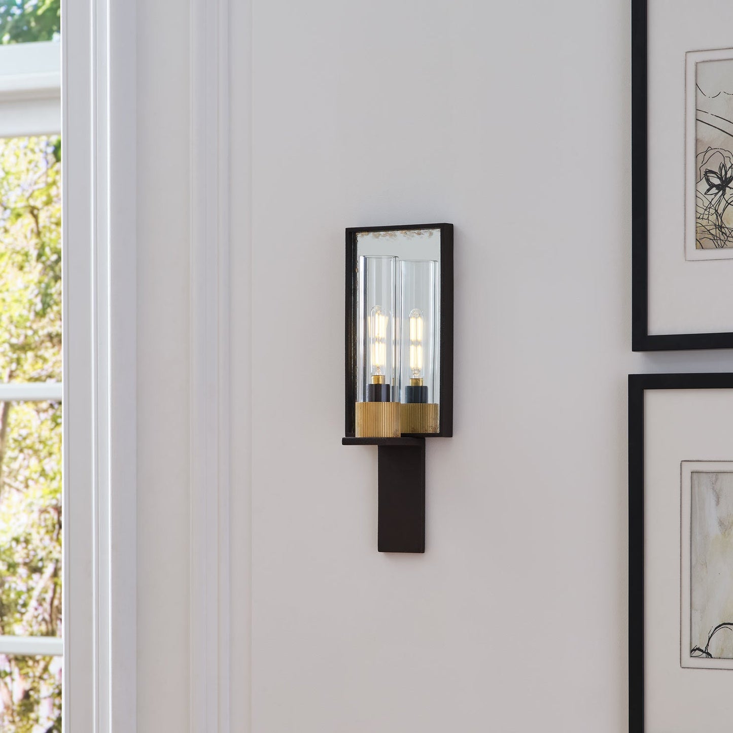 Beza Reflector Wall Light in Detail.