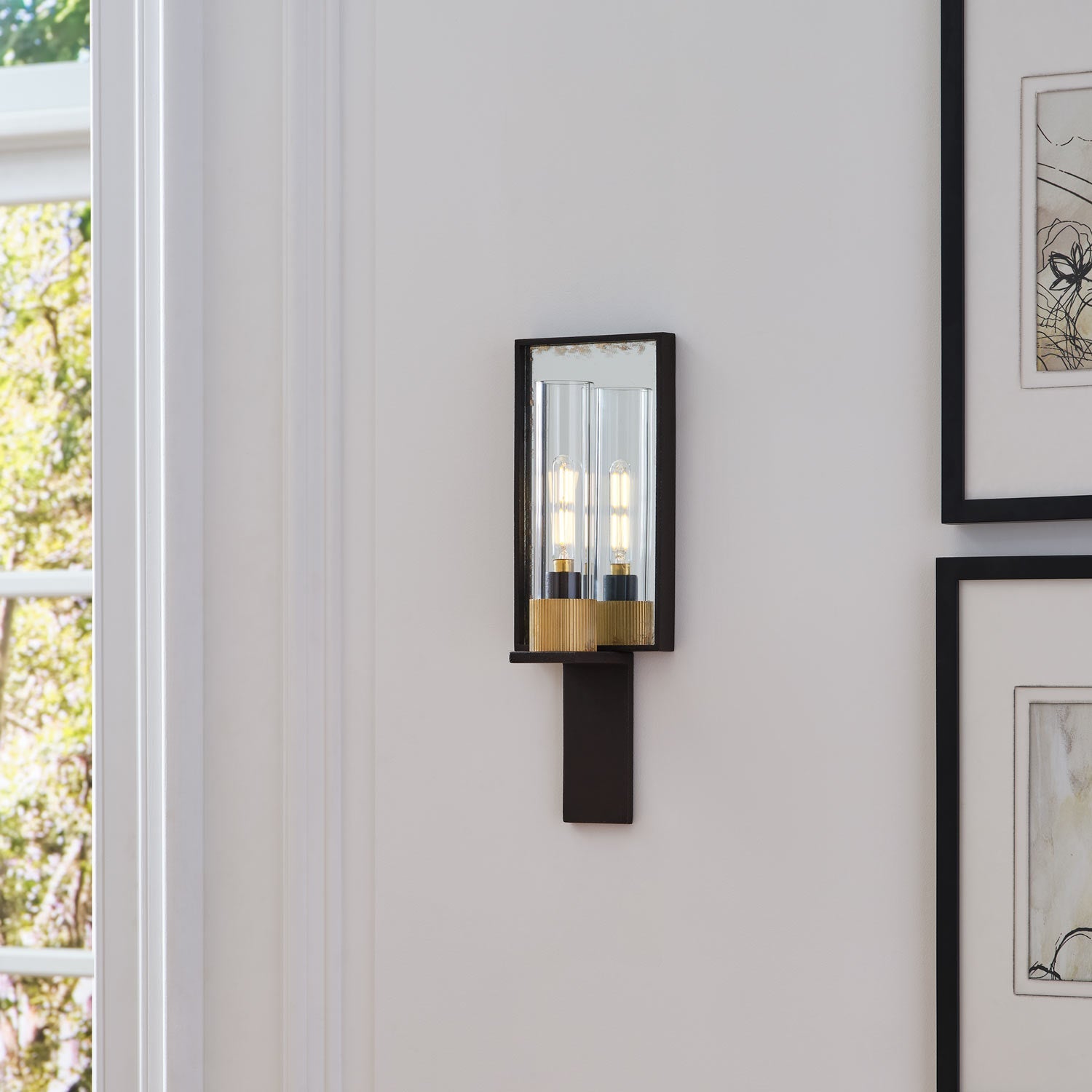 Beza Reflector Wall Light in Detail.