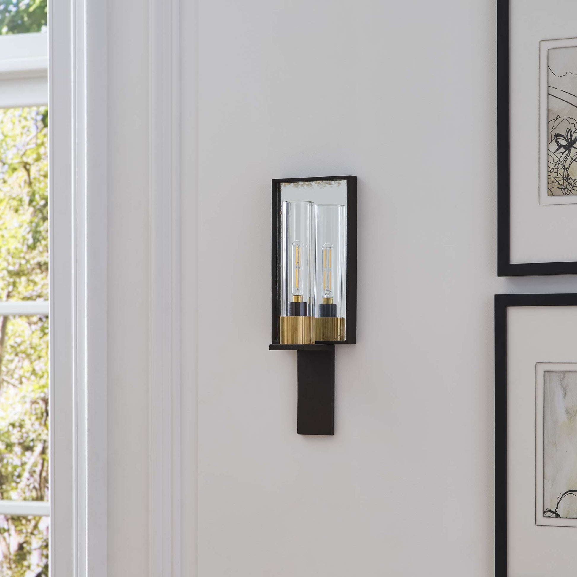 Beza Reflector Wall Light in Detail.