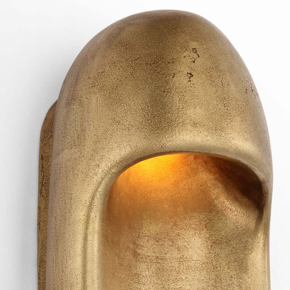 Esculpa Outdoor LED Wall Light in Detail.