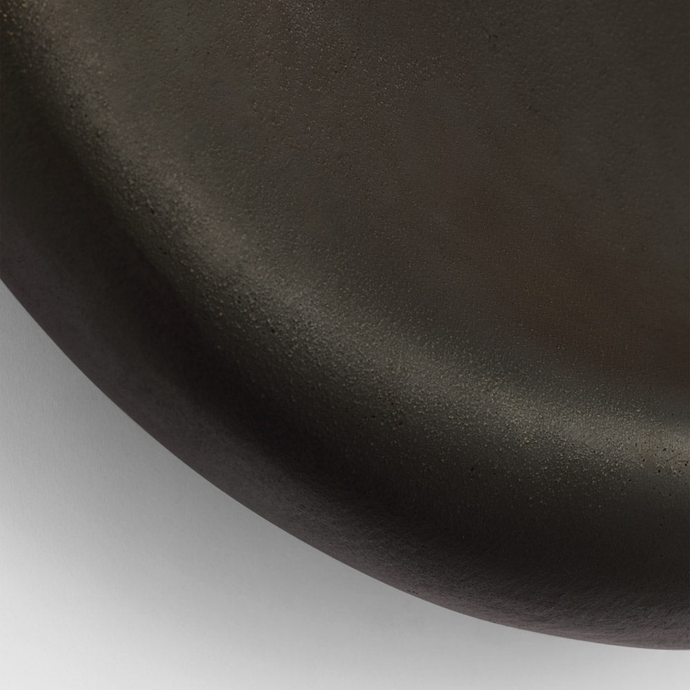Esculpa Rounded Outdoor LED Wall Light in Detail.