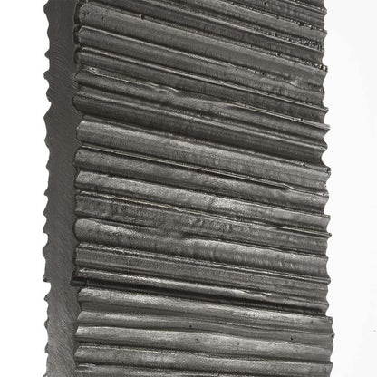 Fumar Floor Lamp in Detail.