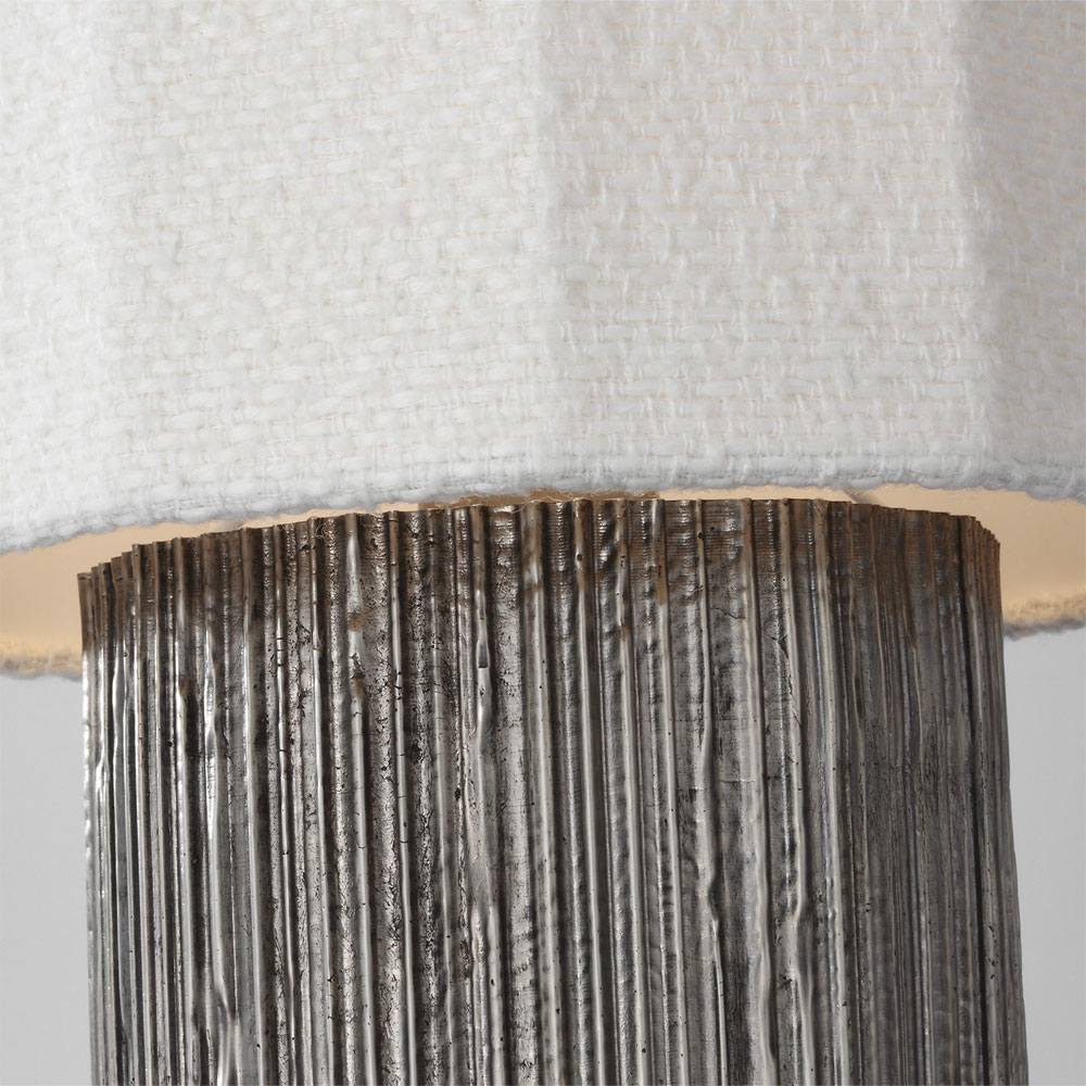 Fumar Table Lamp in Detail.
