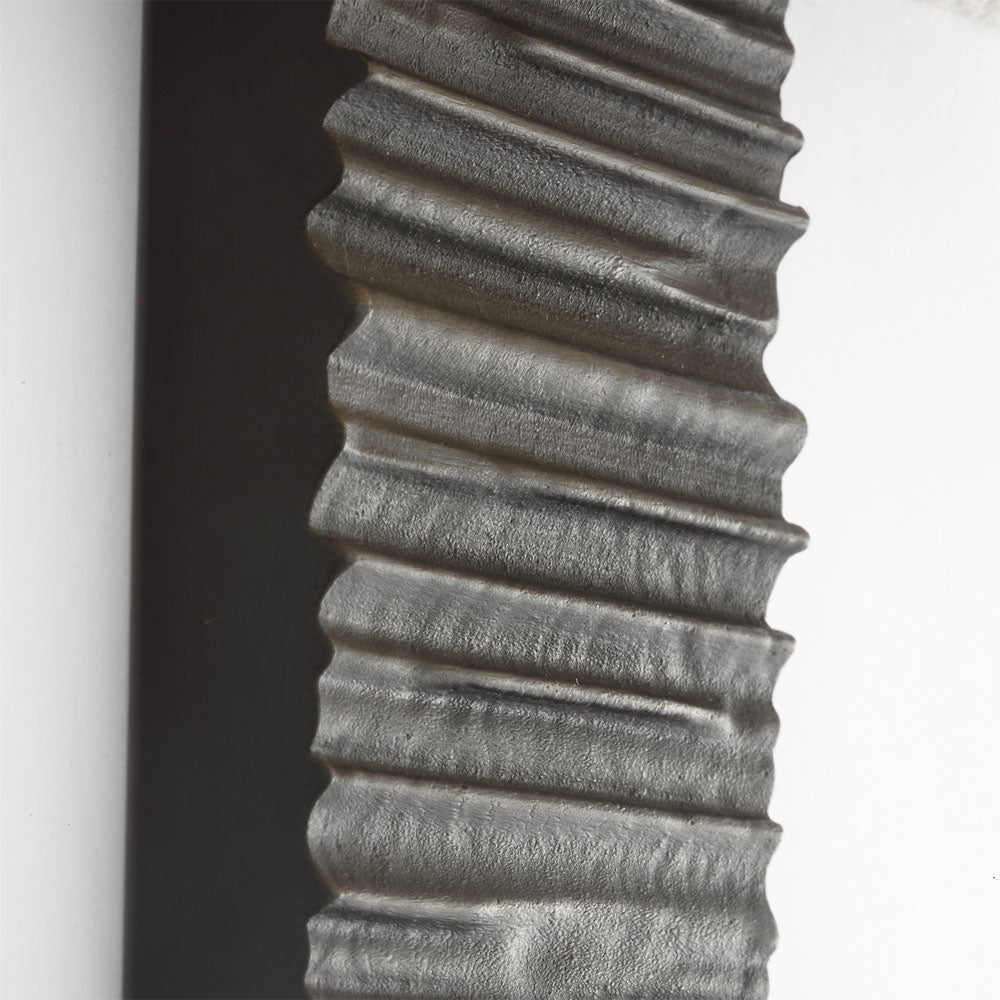 Fumar Tail LED Wall Light in Detail.