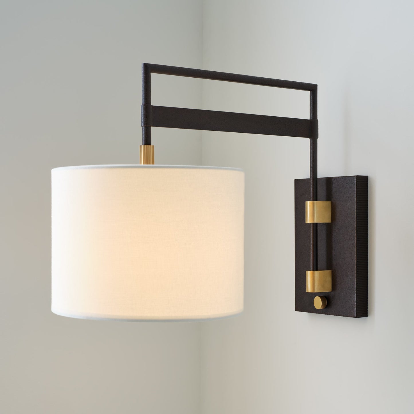 Gael Wall Light in Detail.