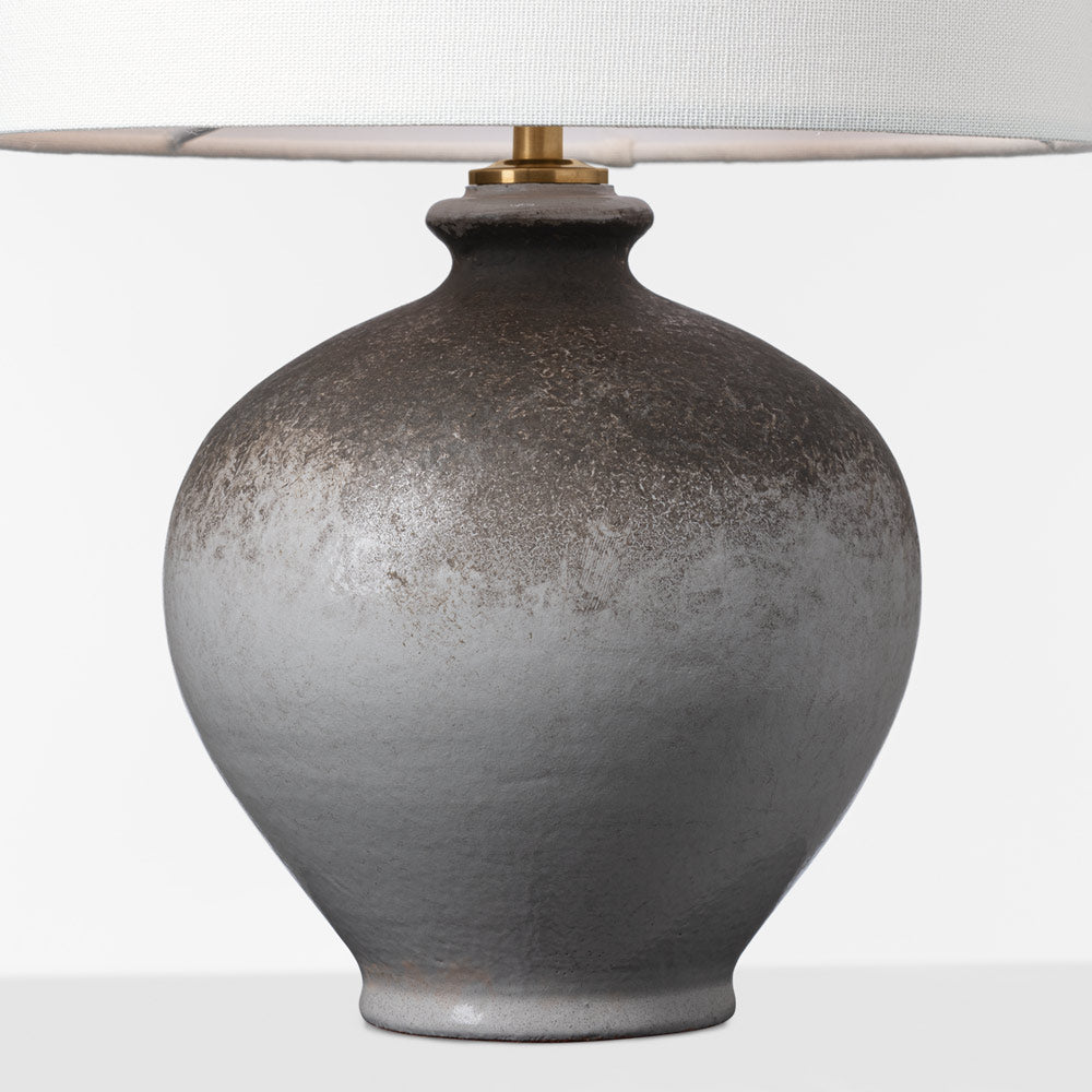 Gaios LED Rechargeable Table Lamp in Detail.