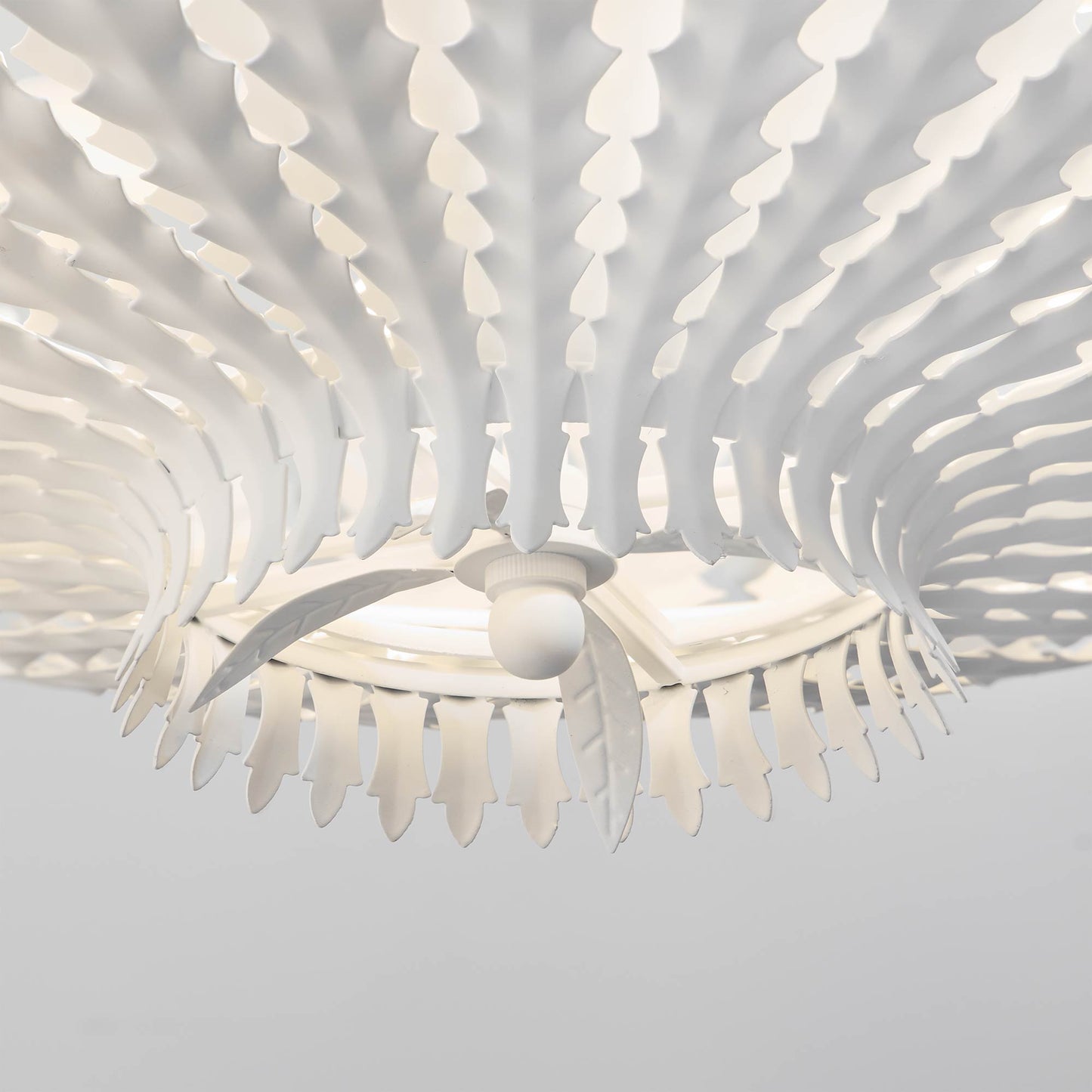 Hampton Chandelier in Detail.