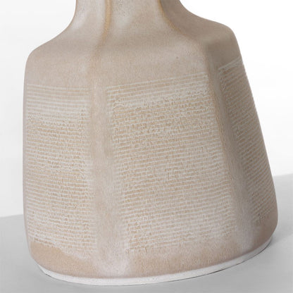 Lerio Table Lamp in Detail.