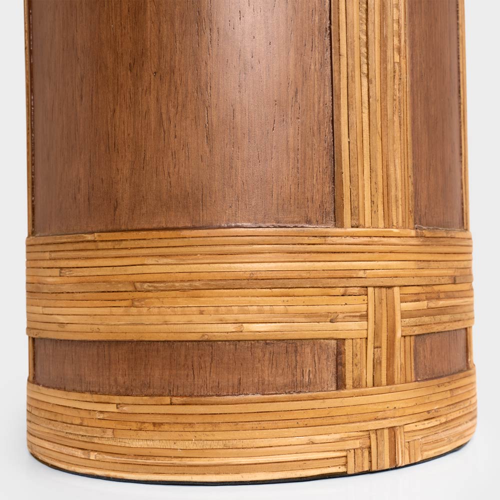 Lignum Table Lamp in Detail.