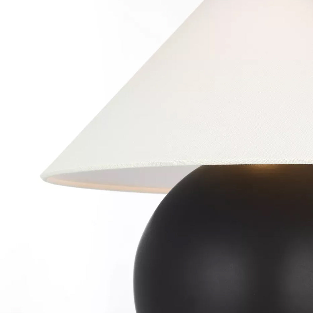 Lindo Table Lamp in Detail.