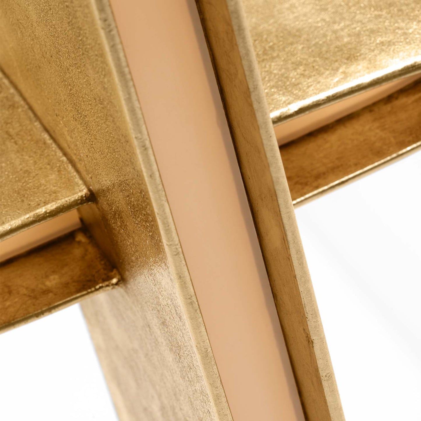 Lotura Linear LED Pendant Light in Detail.