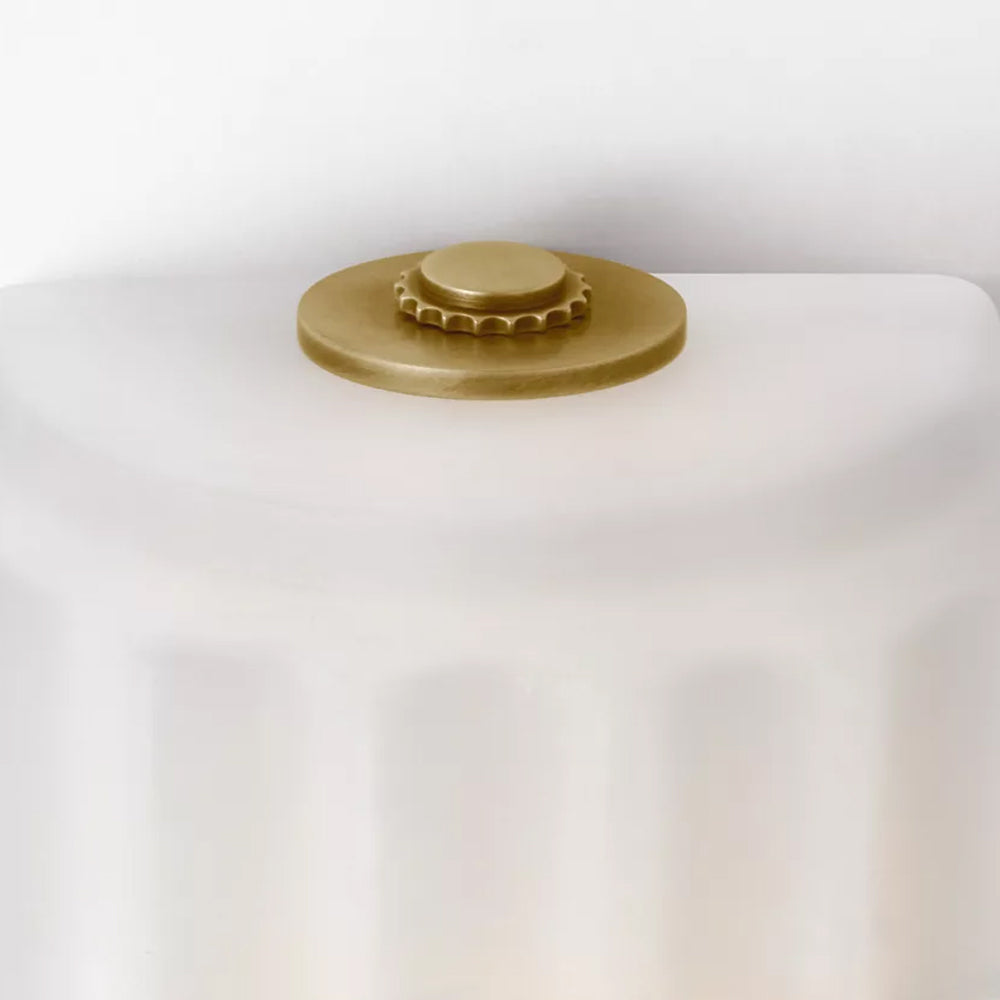 Madden LED Wall Light in Detail.