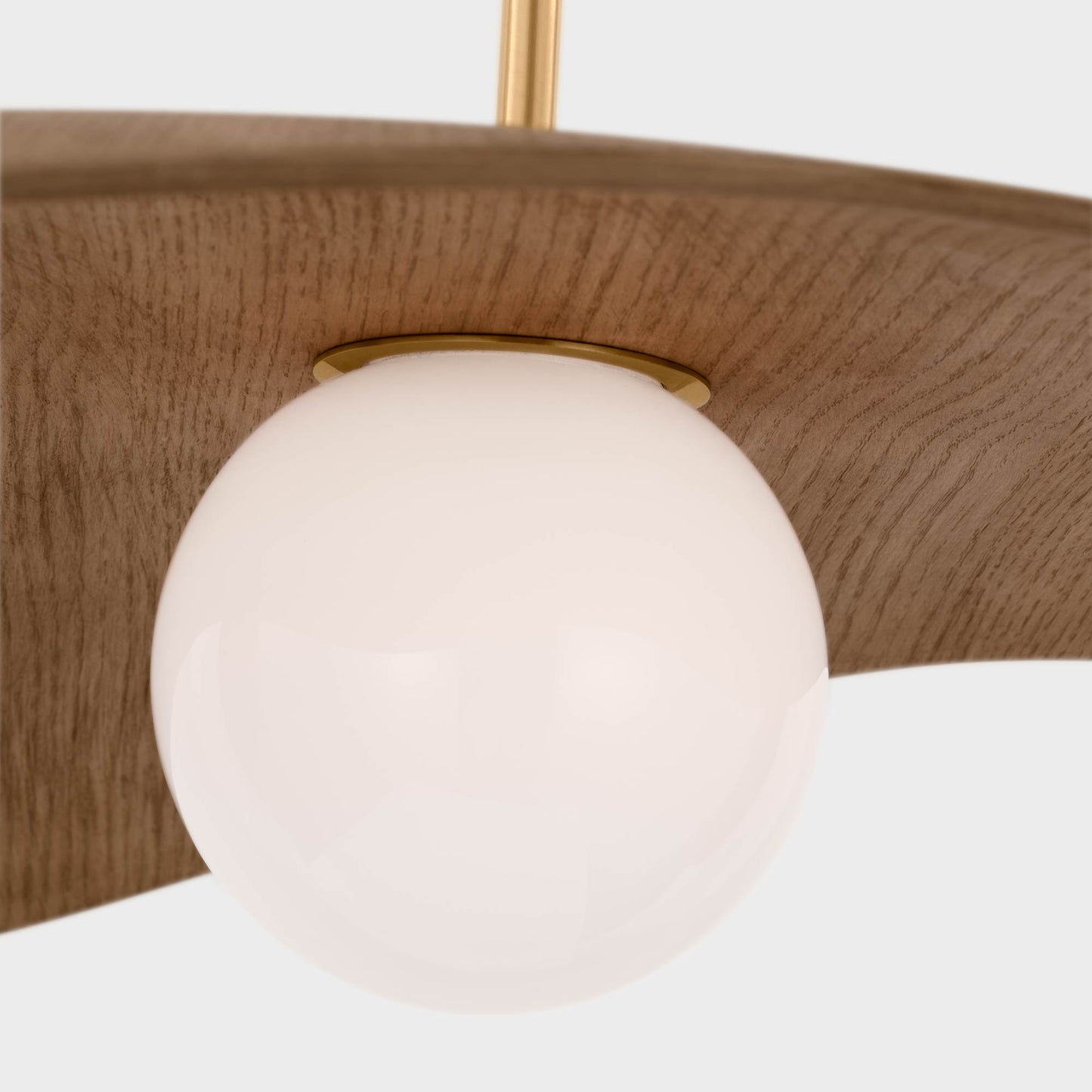 Mahalo LED Tri Pendant Light in Detail.