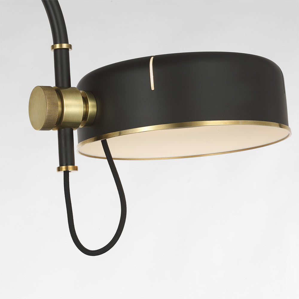 Oso LED Floor Lamp in Detail.