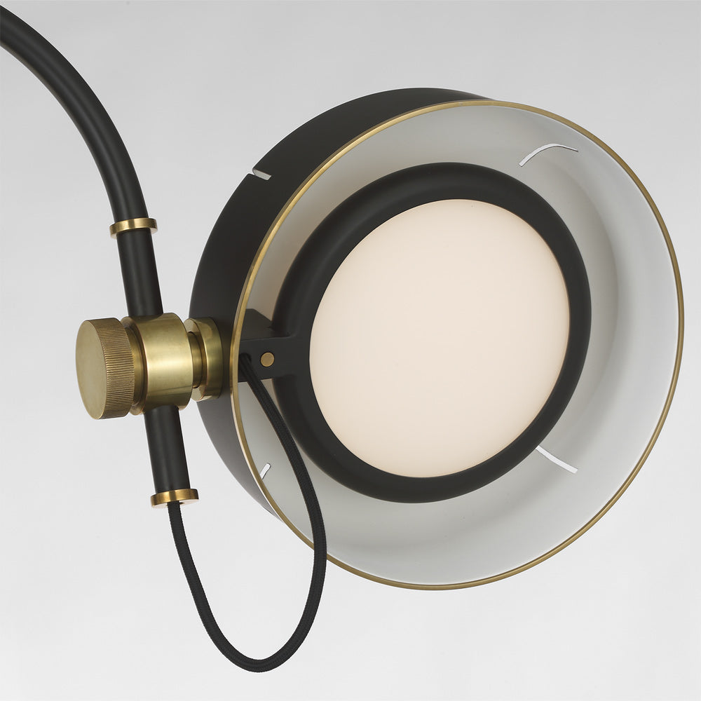 Oso LED Floor Lamp in Detail.