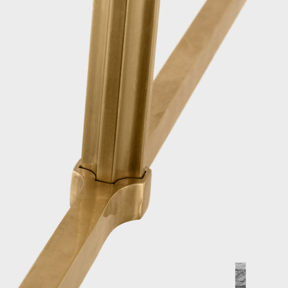 Pedra LED Linear Chandelier in Detail.