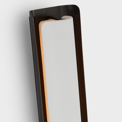Penumbra LED Wall Light in Detail.