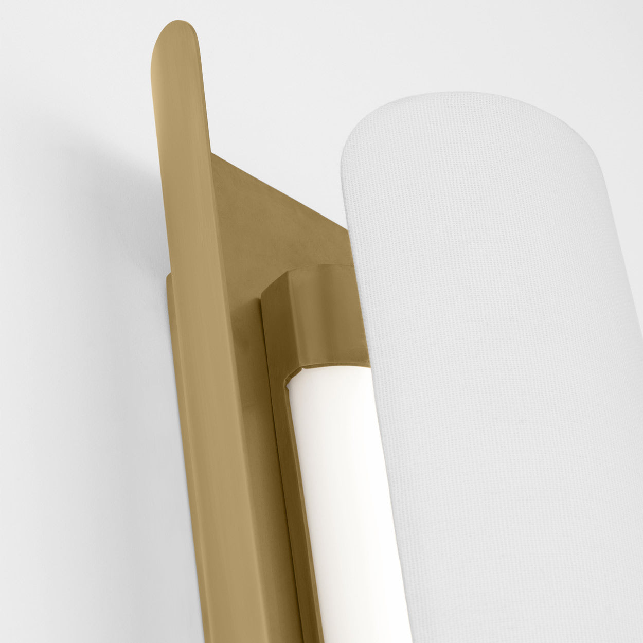 Penumbra LED Wall Light in Detail.