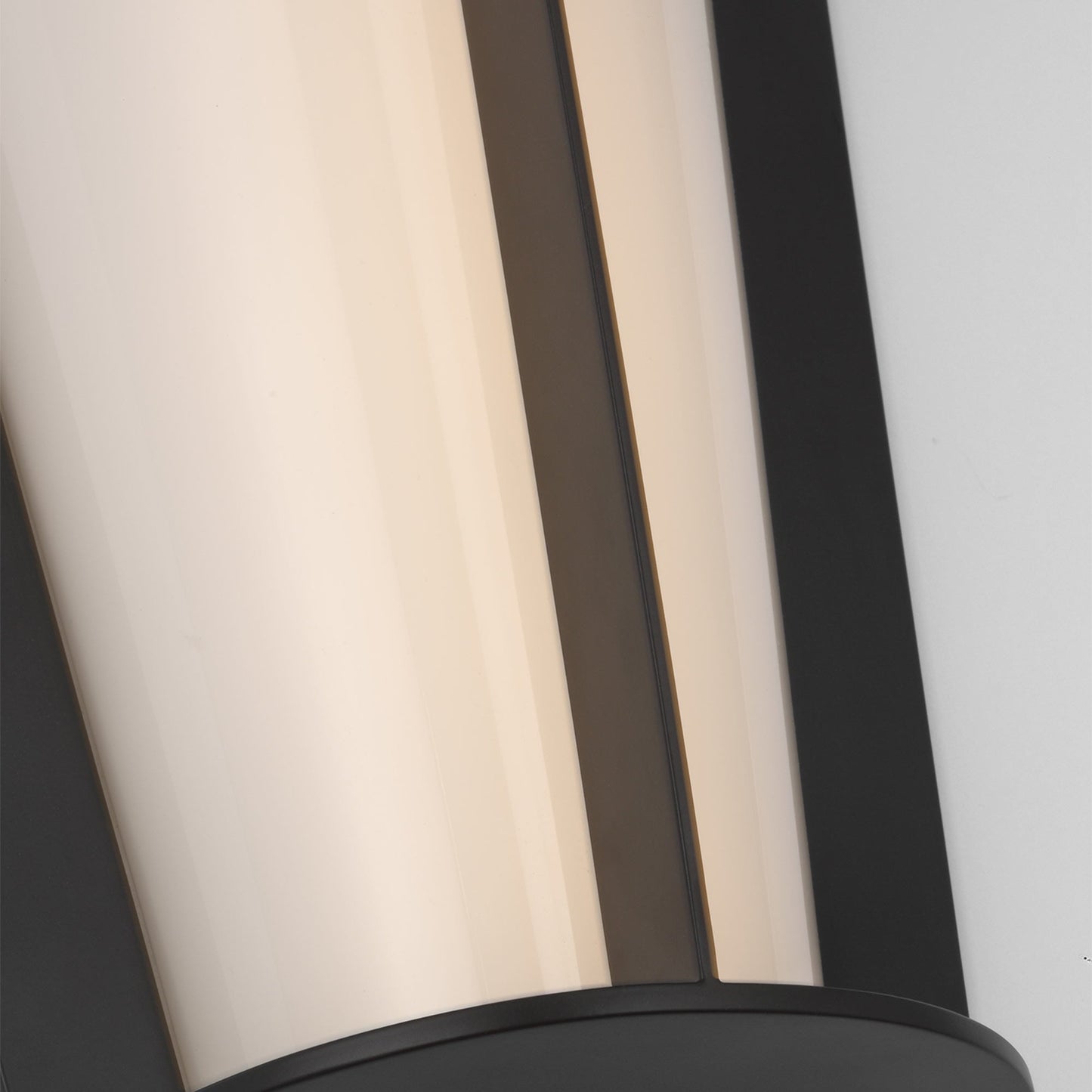 Phinn Tapered LED Wall Light in Detail.