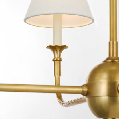 Piaf Chain Hung Chandelier in Detail.