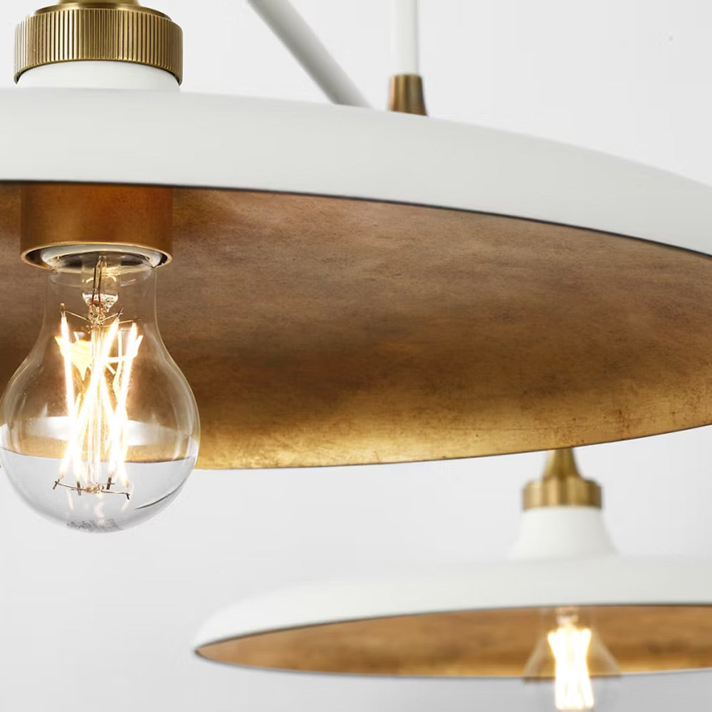 Piatto Linear Pendant Light in Detail.