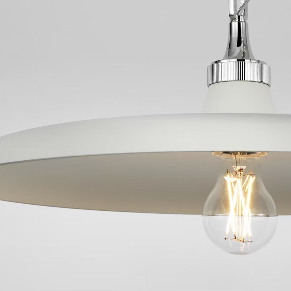 Piatto Linear Pendant Light in Detail.