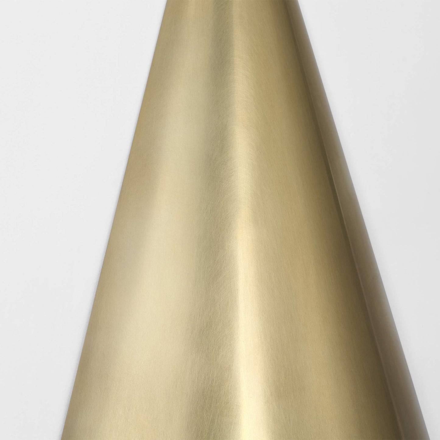 Piel Outdoor LED Wall Light in Detail.