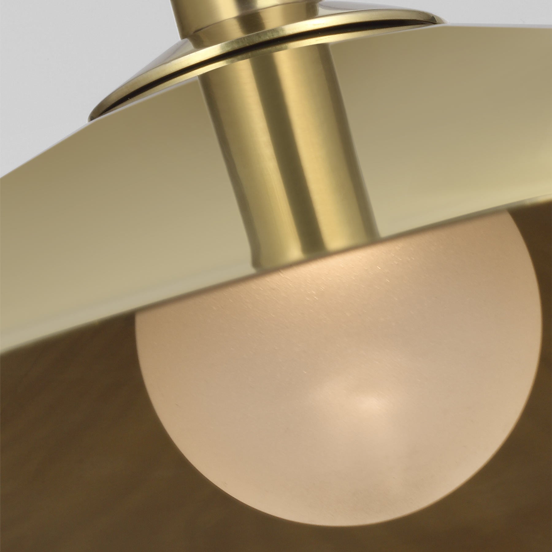 Ponce LED Linear Pendant Light in Detail.