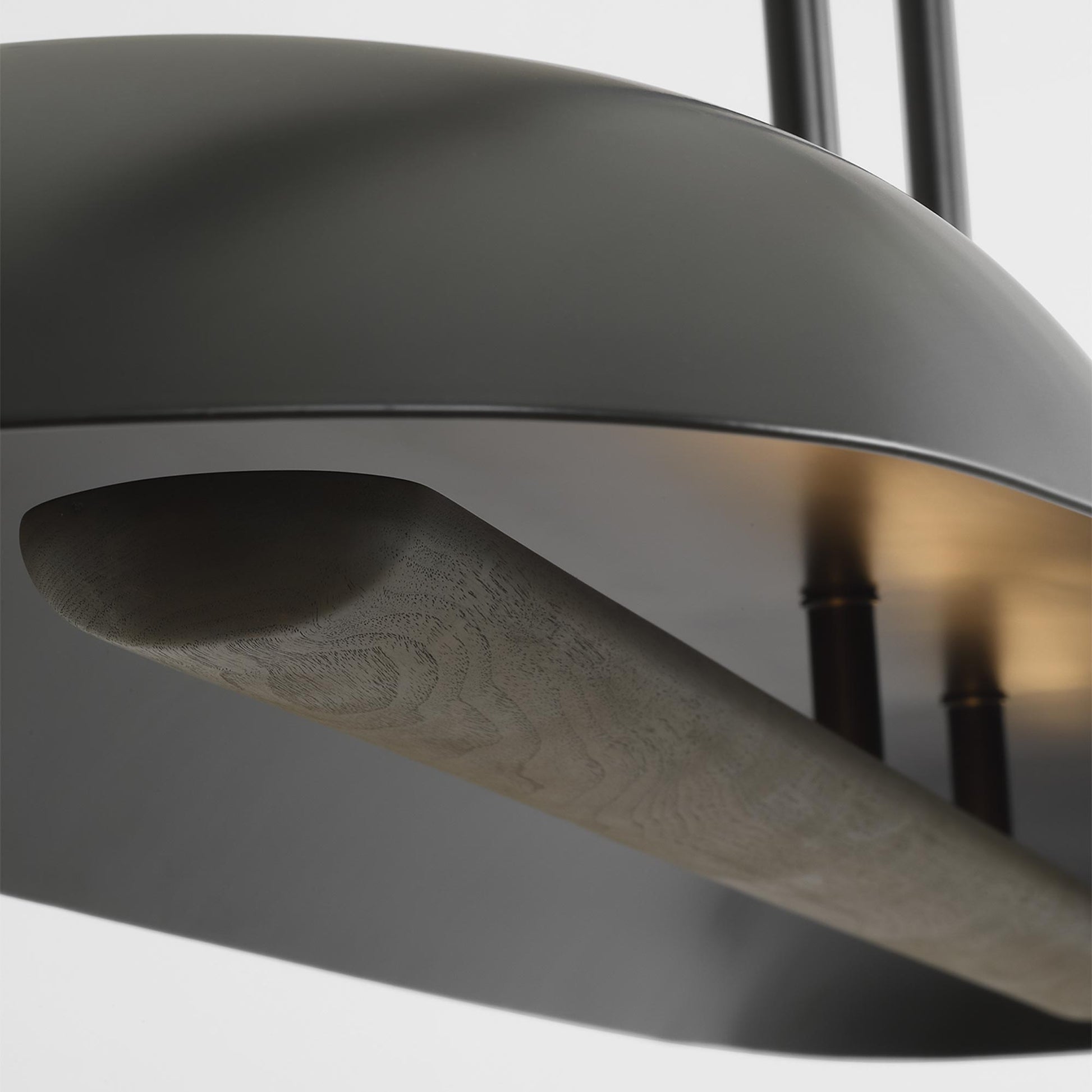 Remi LED Linear Pendant Light in Detail.