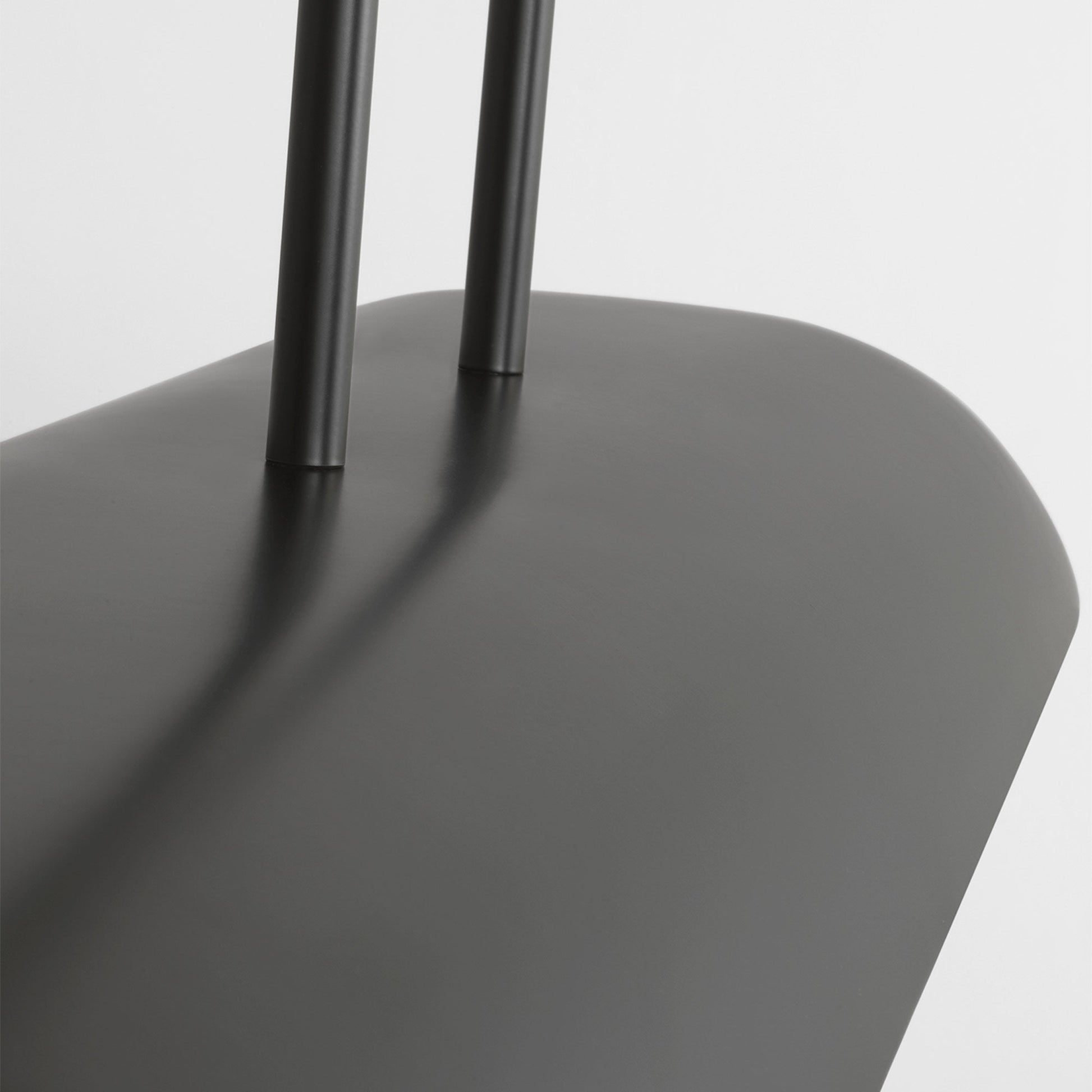 Remi LED Linear Pendant Light in Detail.