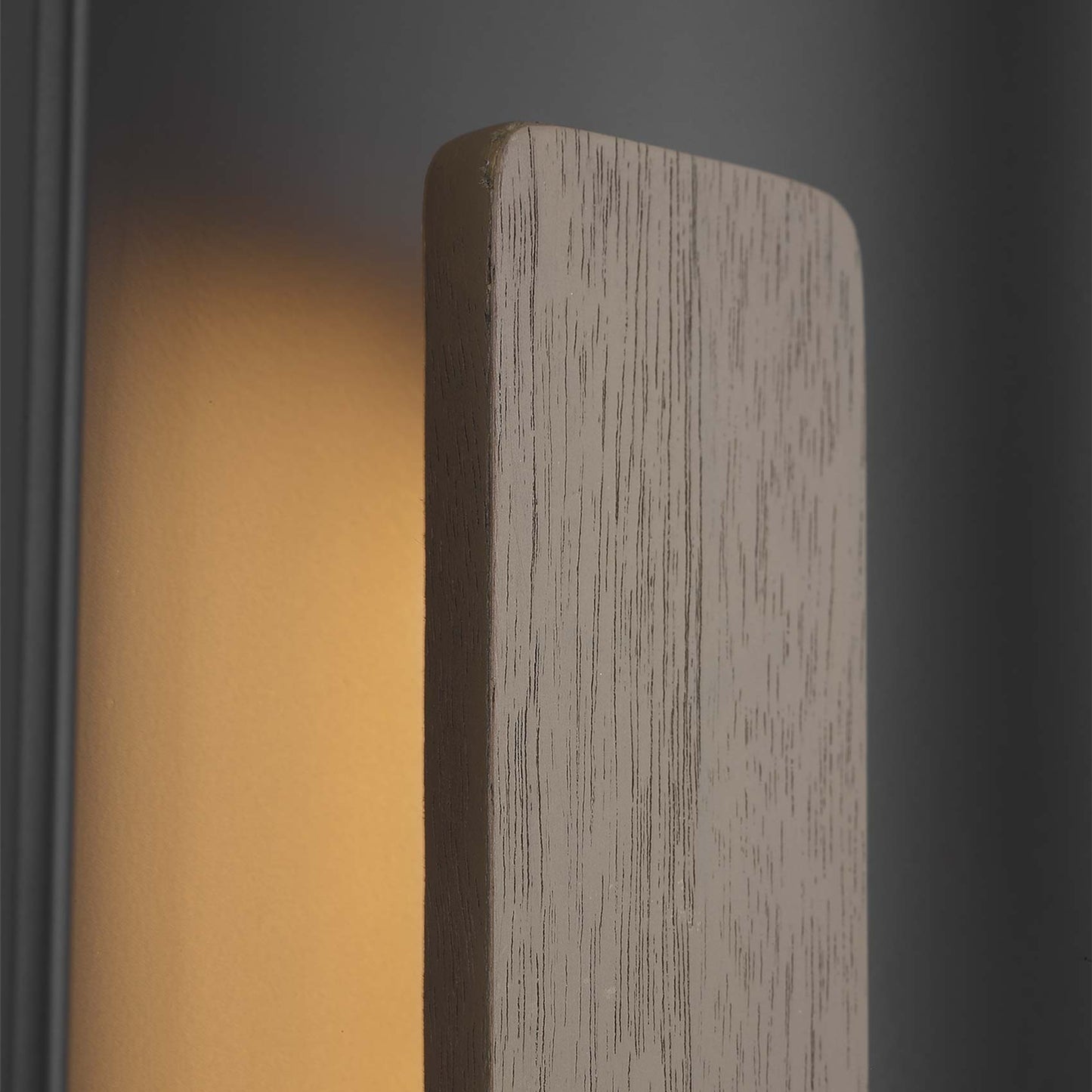 Remi LED Wall Light in Detail.