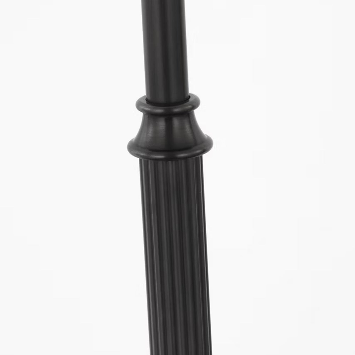 Soren Floor Lamp in Detail.