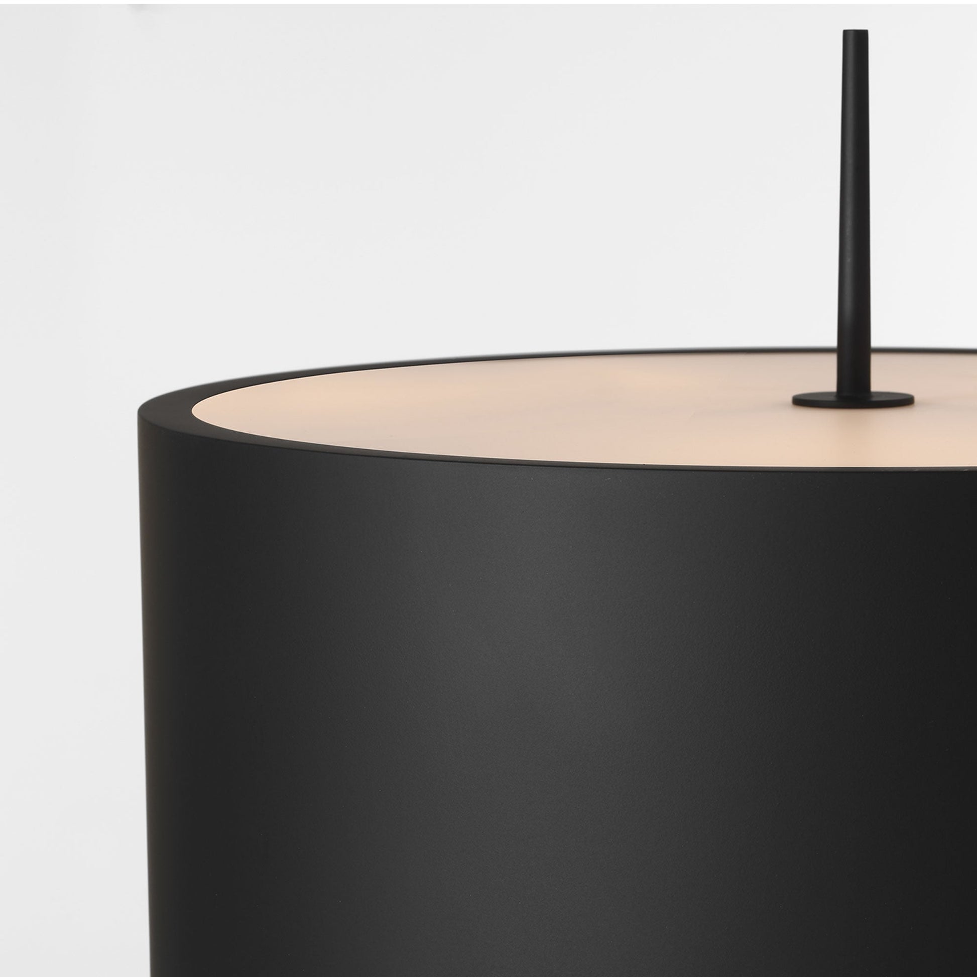 Spinet Trumpet Table Lamp in Detail.