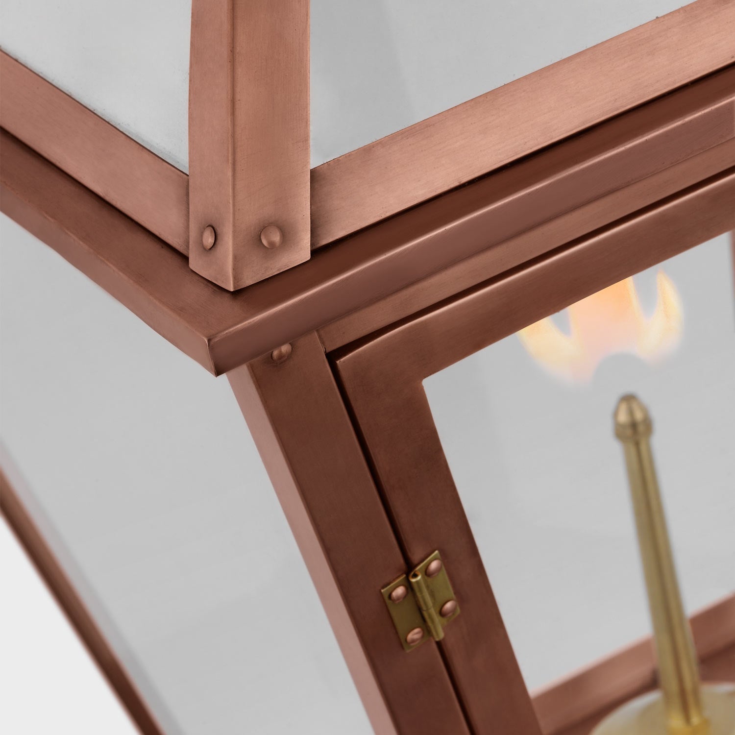 Stratford Outdoor Gas Post Light in Detail.