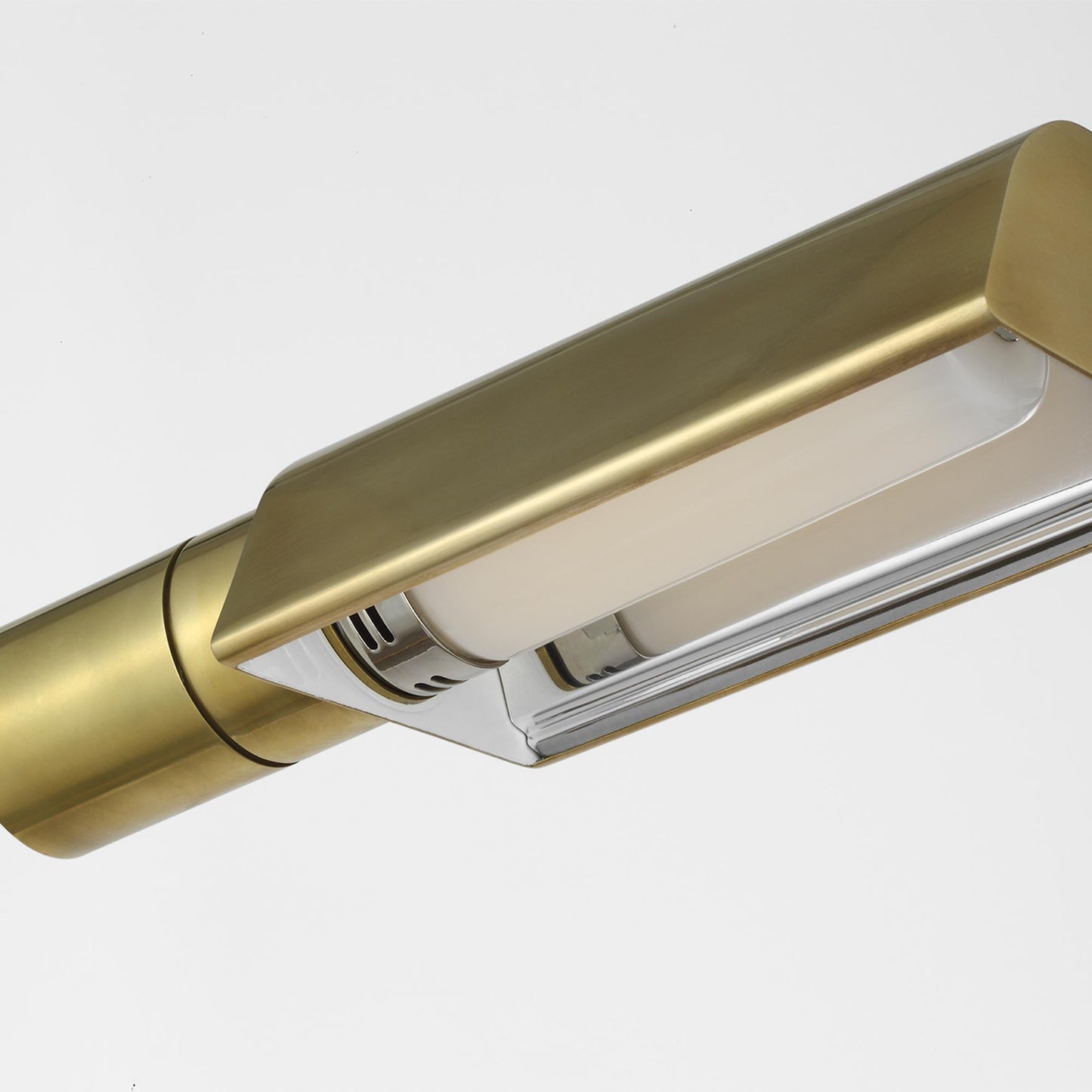 Studio LED Rechargeable Floor Lamp in Detail.