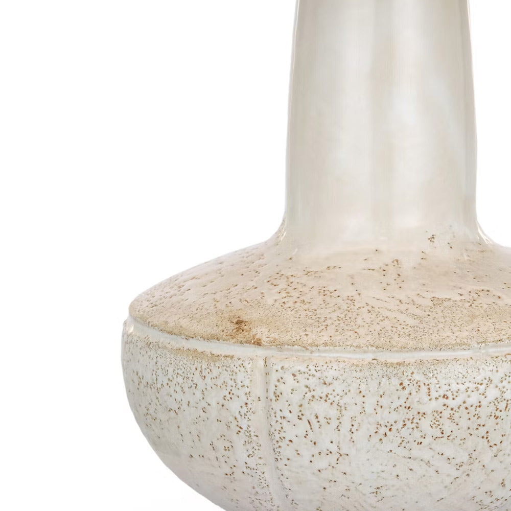 Temara Table Lamp in Detail.