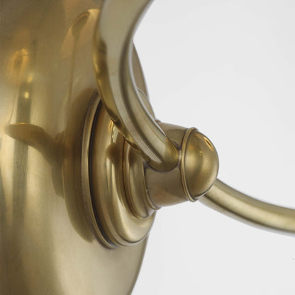 Vendome LED Rechargeable Wall Light in Detail.