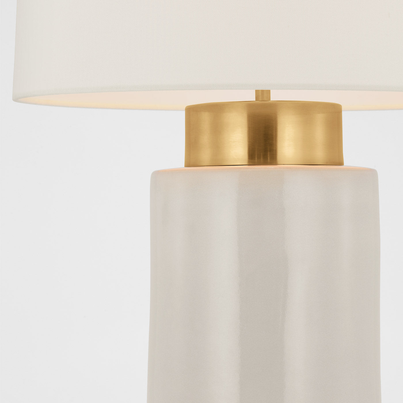 Xian Table Lamp in Detail.