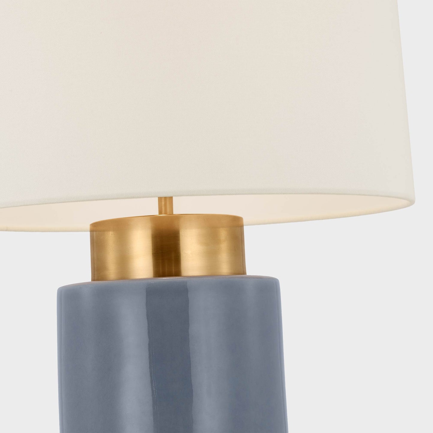 Xian Table Lamp in Detail.